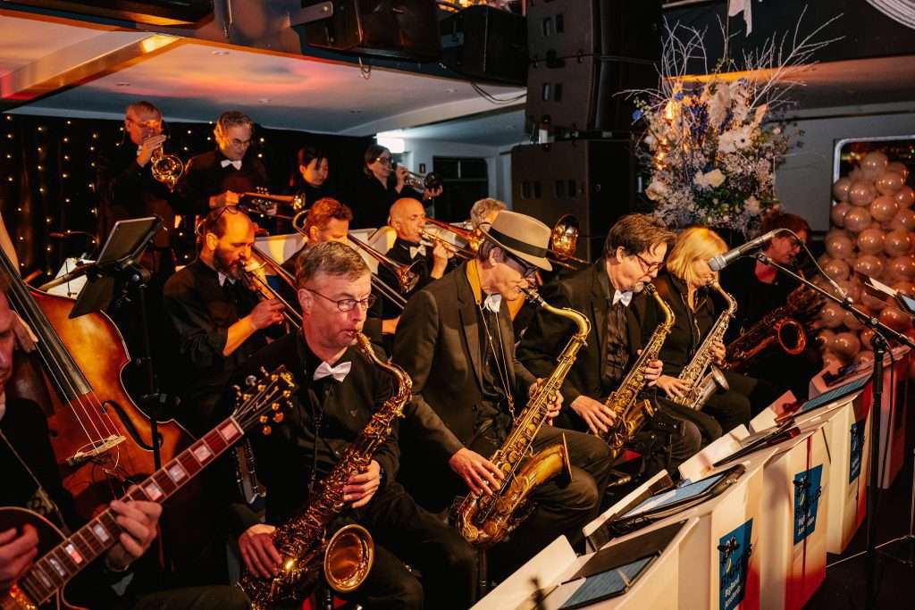 Cliq Christmas event
